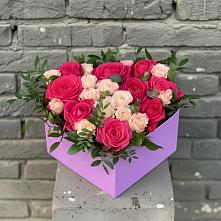 Цветочная композиция из Розы в коробке в Большой Речке