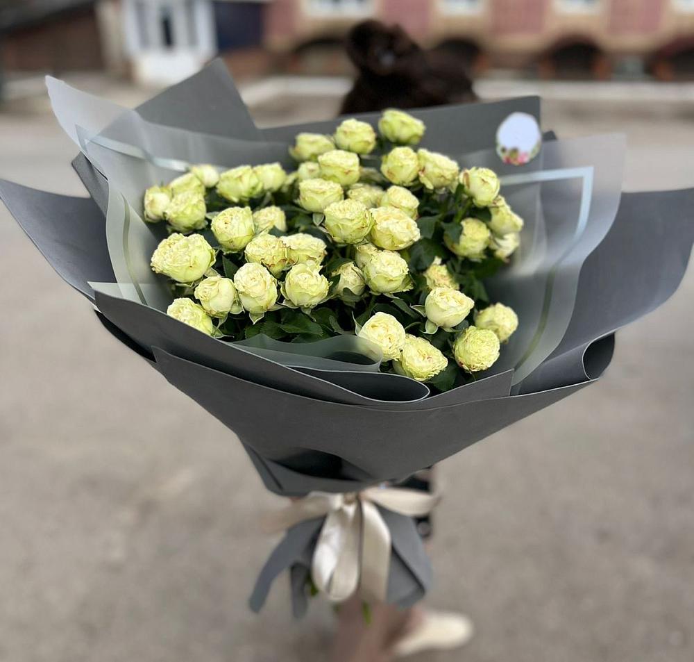Белые кустовые розы Солинеро в Большой Речке Букет Белые кустовые розы Солинеро в Большой Речке