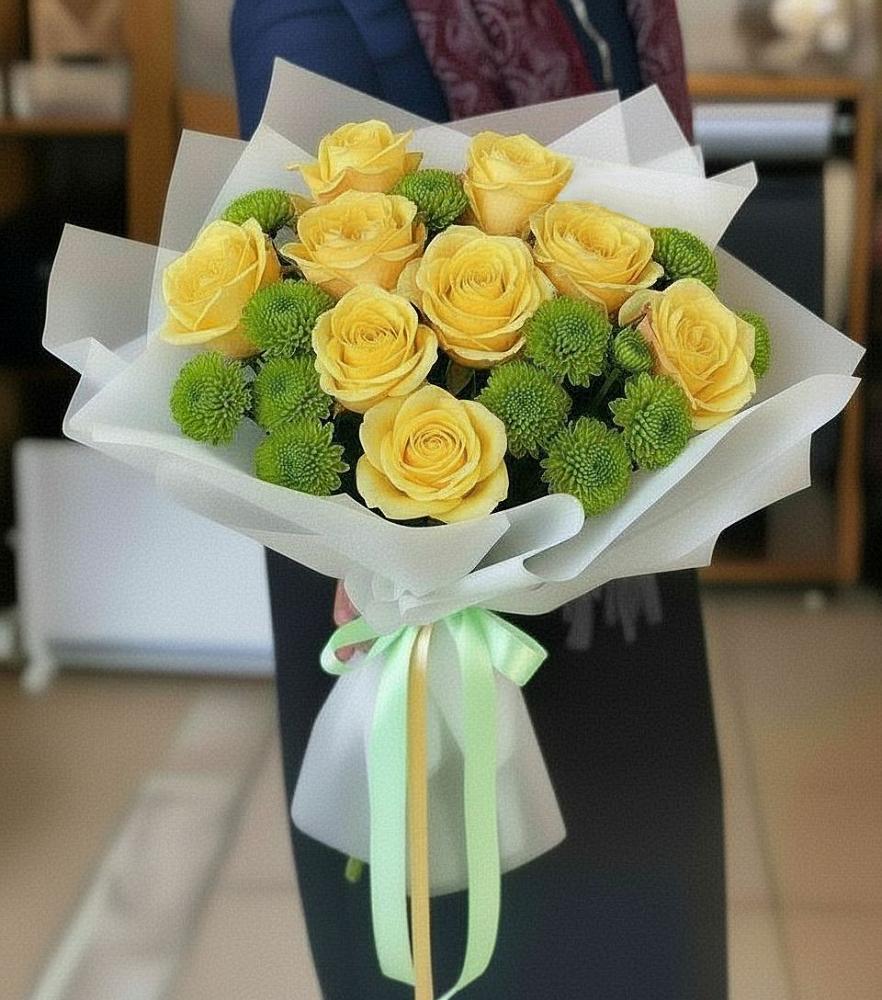 Букет цветов из: Хризантемы и Розы в Большой Речке