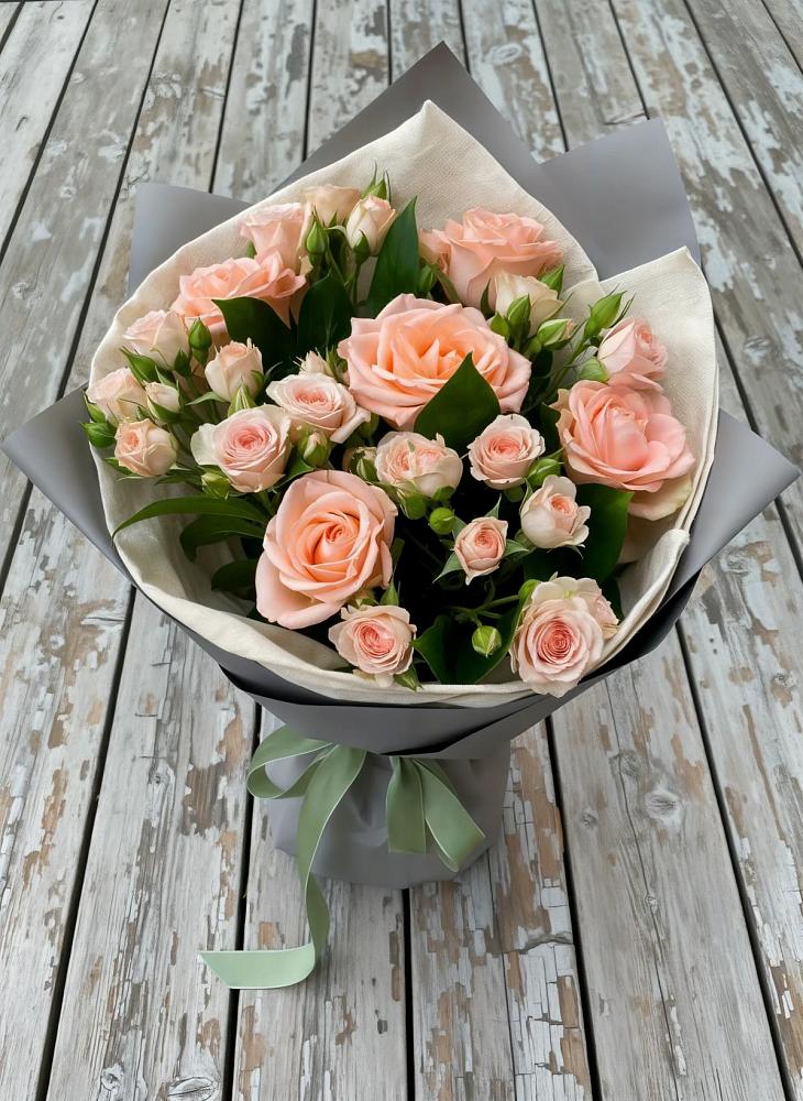 Букет цветов из: Розы в Большой Речке