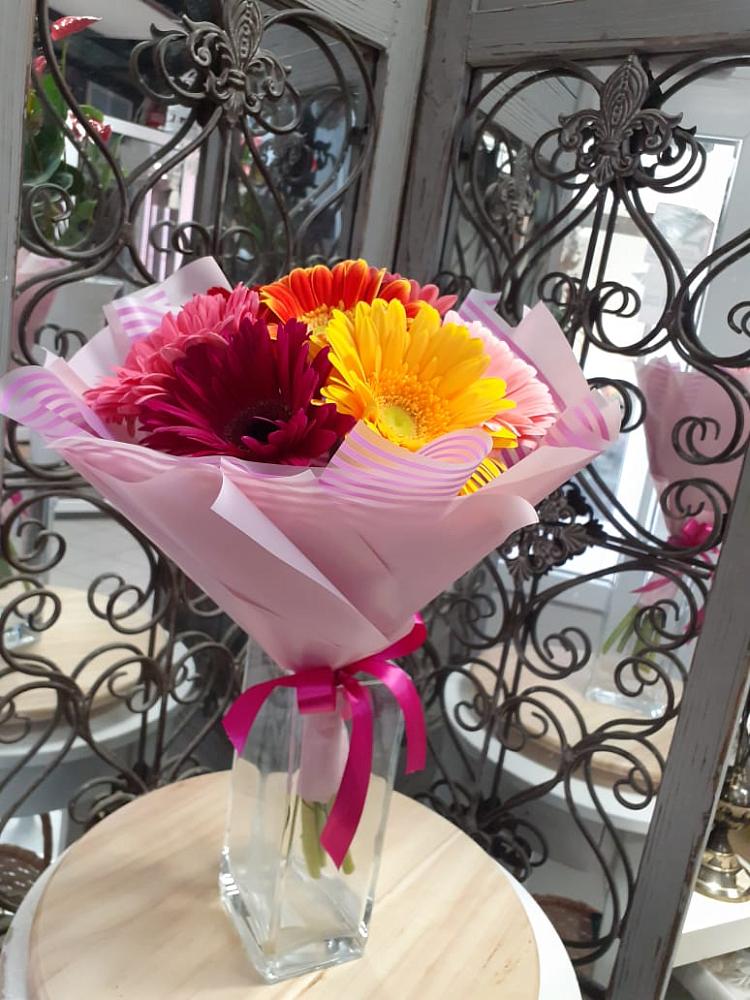 Букет цветов из: Герберы в Большой Речке