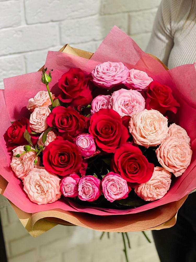 Букет цветов из: Розы в Большой Речке
