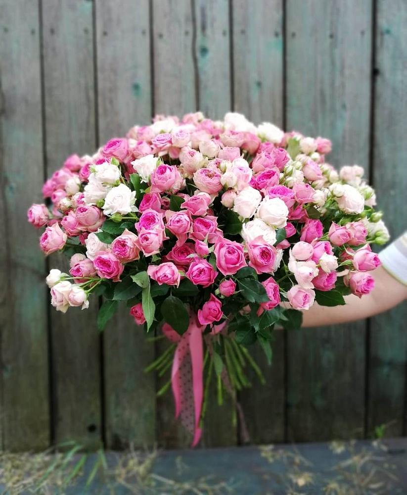 Букет Розовые кустовые розы Натали и Лав Лидия в Большой Речке