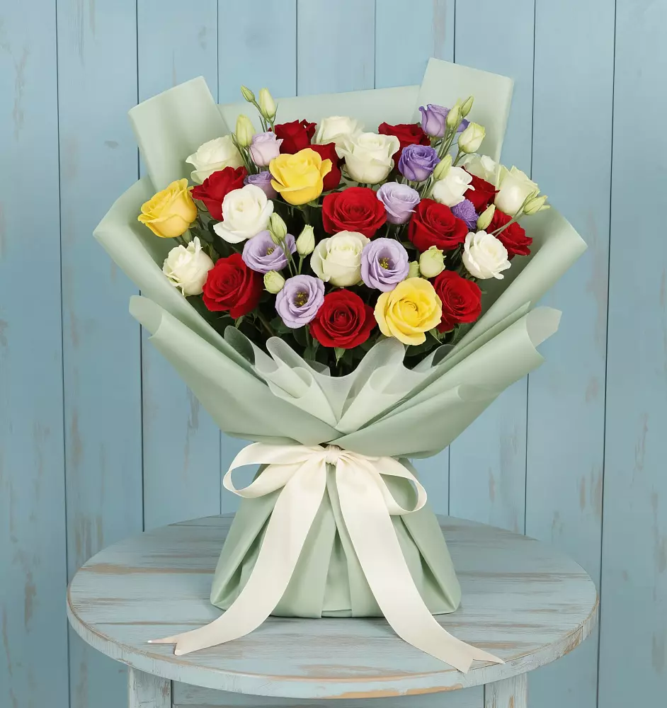 Букет цветов из: Розы в Большой Речке